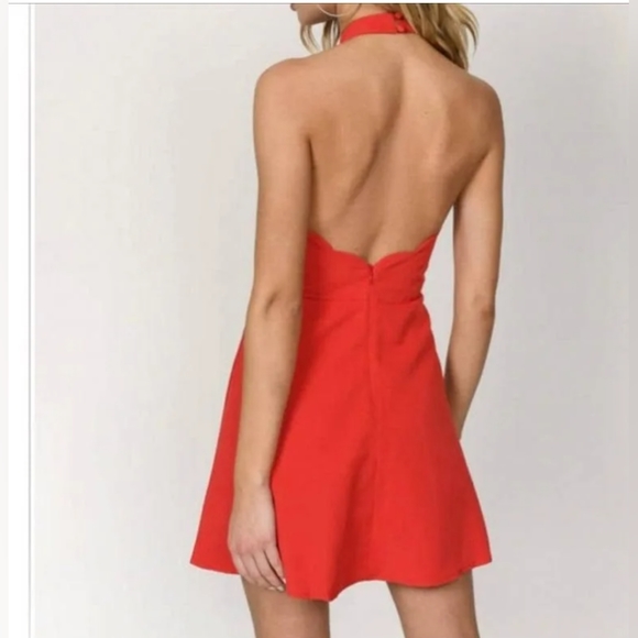 Tobi Red NWT halter dress, scalloped hem and side trim size xl - Picture 9 of 12